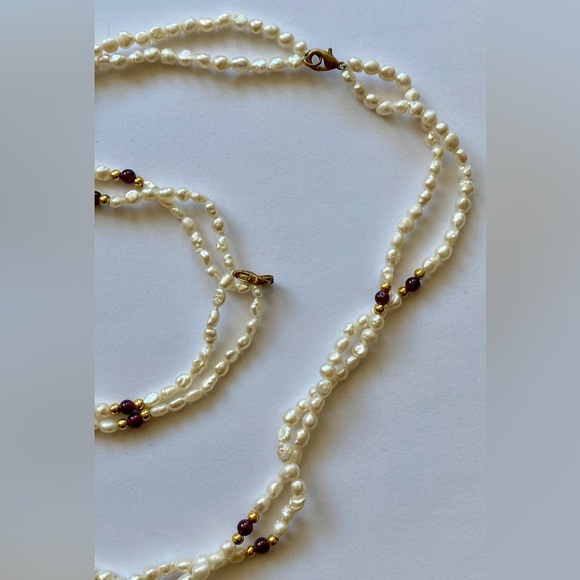 Vintage White Pearl & Amethyst Gemstone Double Strand Necklace and Bracelet Set - Picture 3 of 5